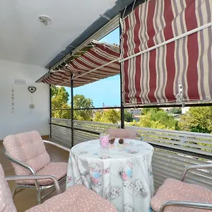 https://apartman-lazy-summer-days.splithotels.org